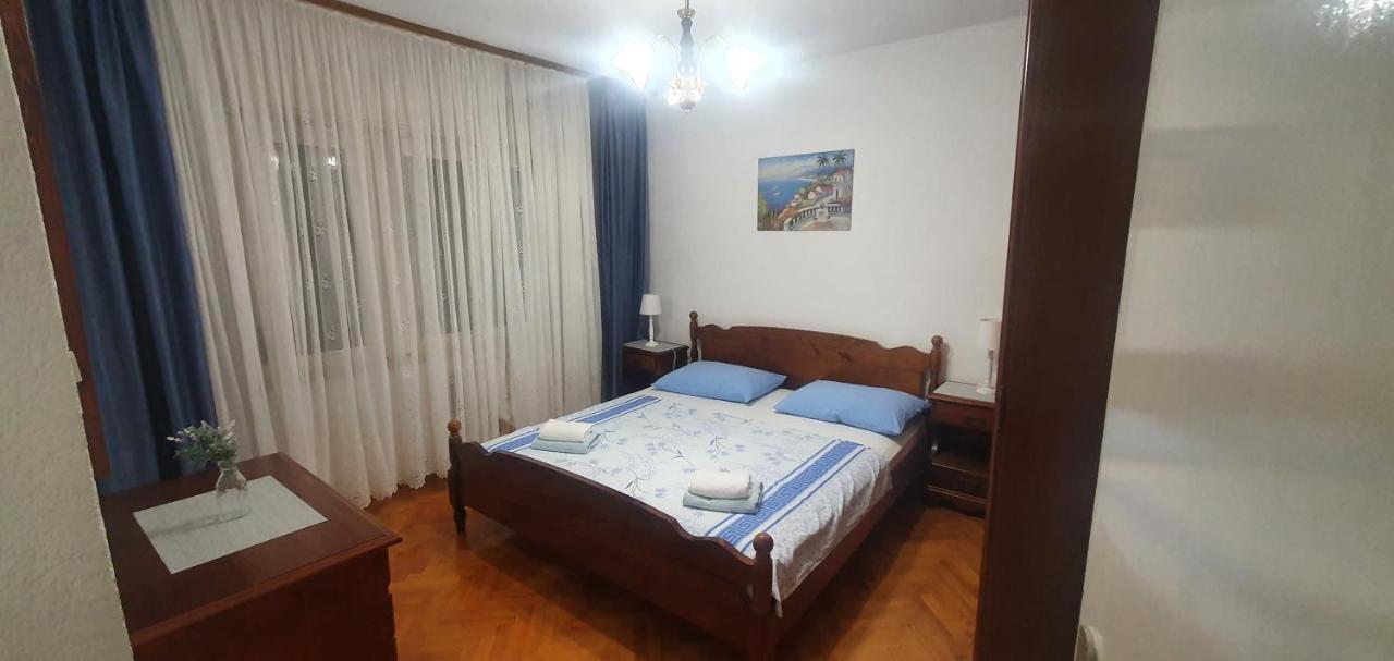 Apartmani Matea Трогір Екстер'єр фото